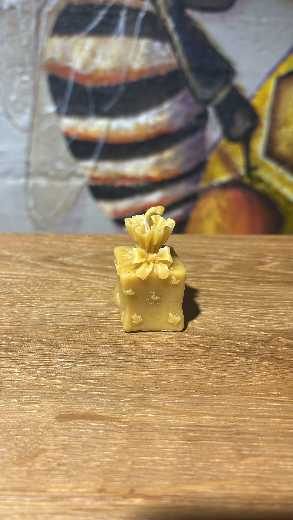 Small Christmas Present 2 Candle 