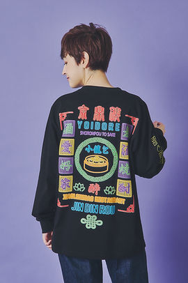 新品未開封 トレカ付 オニュ Hola Tシャツ VネックTシャツ／Hola/40代50代からのレディースファッション