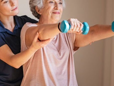 How Do Physical Therapists Help Dementia Patients?