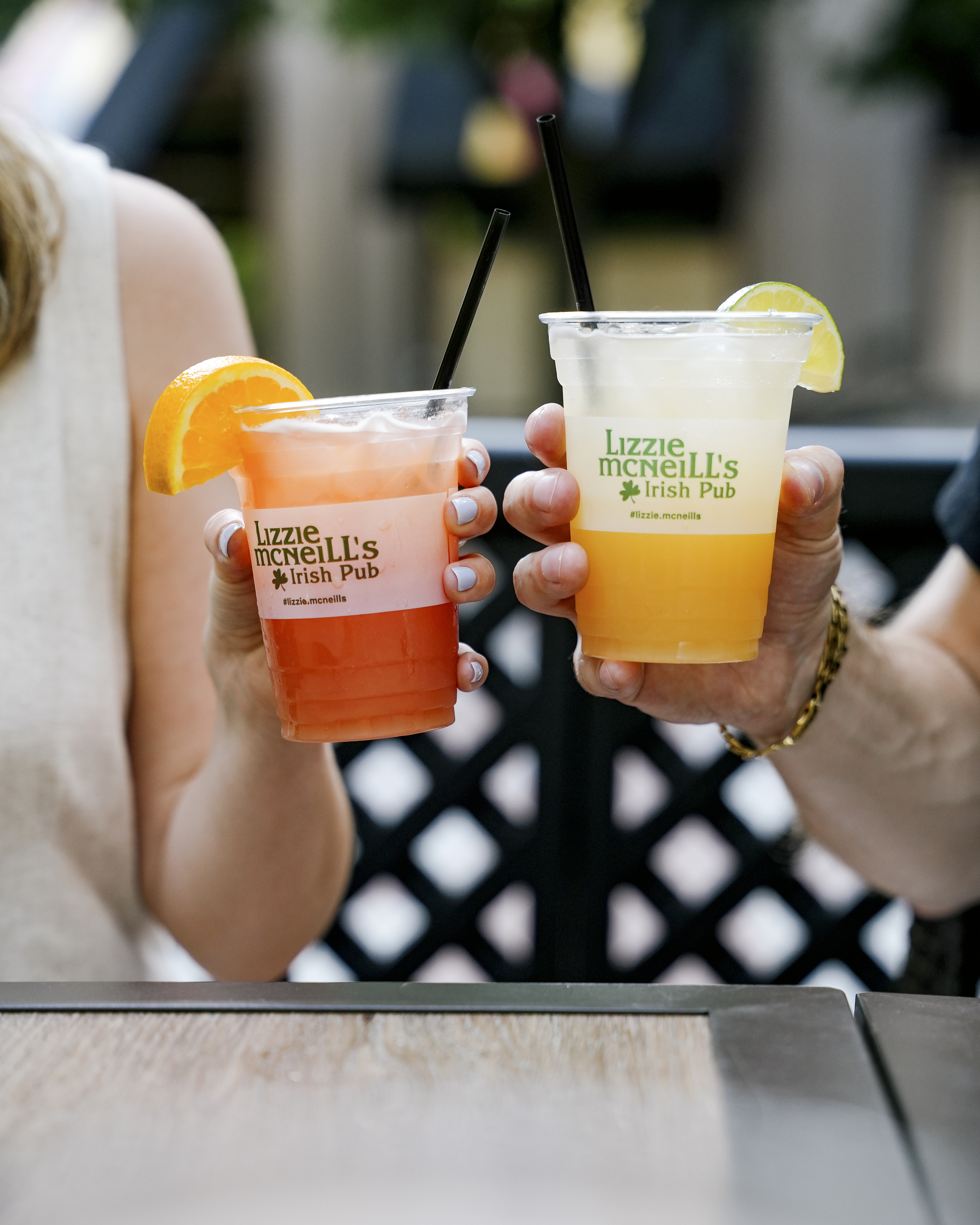 Lizzie McNeill's Irish Pub — Streeterville