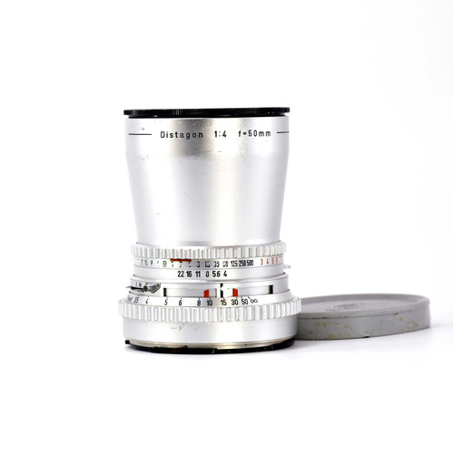 Hasselblad 500c/m ＋ Distagon T＊ 50/4 Hasselblad 500C with Carl Zeiss Distagon 50mm f/4 T* – Film