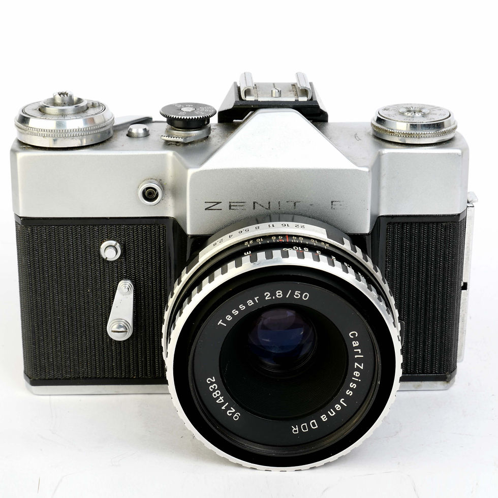Thumbnail: Zenit B 35mm Film SLR Camera with Carl Zeiss Jena Tessar 50mm f/2.8 Lens