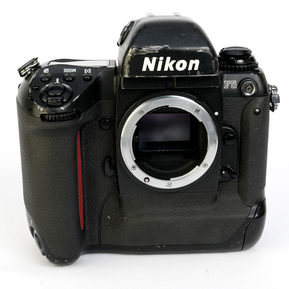 Thumbnail: Nikon F5 35mm SLR Film Camera with AF-S NIKKOR 24–120mm f/3.5–5.6G ED VR Zoom Le