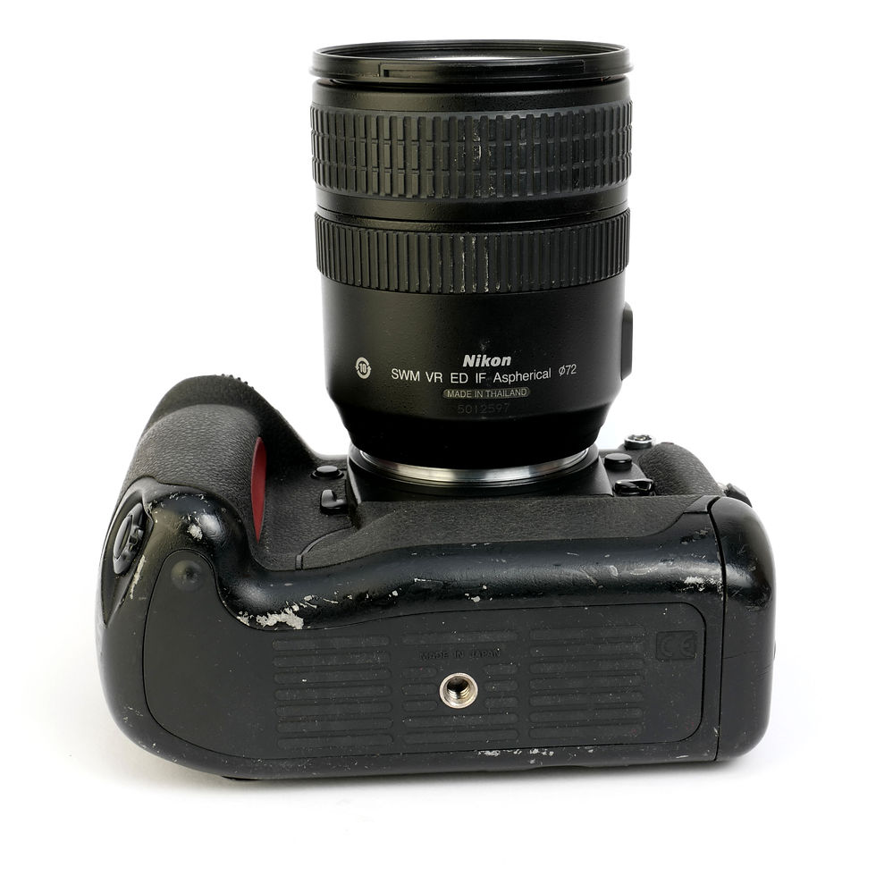 Thumbnail: Nikon F5 35mm SLR Film Camera with AF-S NIKKOR 24–120mm f/3.5–5.6G ED VR Zoom Le