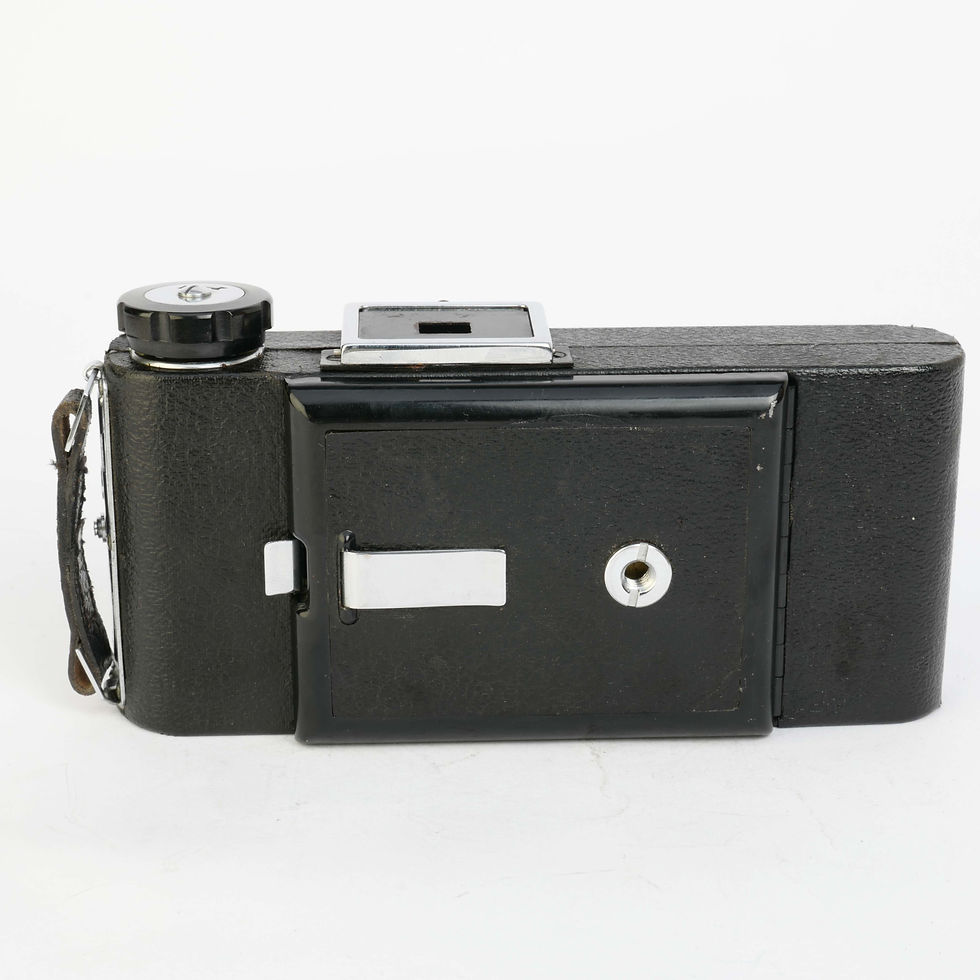 Thumbnail: Kershaw Eight-20 King Penguin Folding Camera