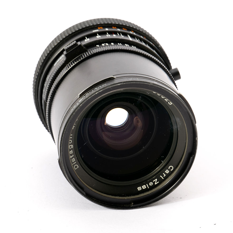 Thumbnail: Hasselblad 500 C/M Black with 12-Frame Back & Carl Zeiss Distagon 50mm f/4 Lens