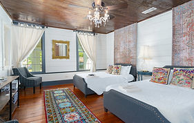 hm-meriwether-suite-01_edited.jpg