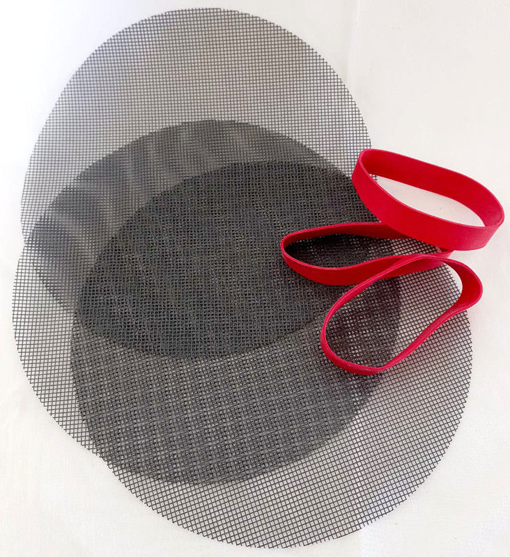 Round sheets of mesh closures, Elastic rubber bands