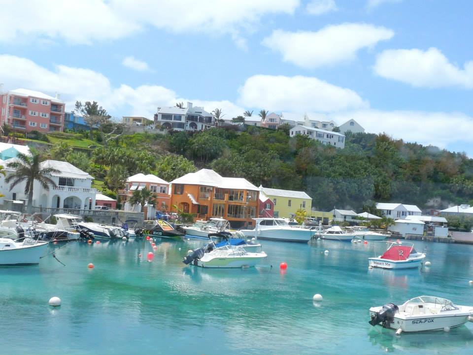 The Paraquet Guest Apartments Hotel in Bermuda Home