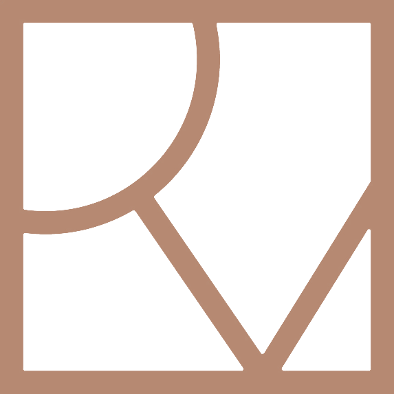 Hnědé písmeno KV v rámu na černém pozadí, logo společnosti.