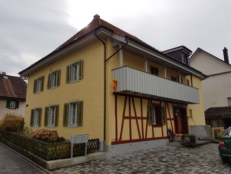 Sanierung eines Einfamilenhauses in Bachenbülach mit Ausbau des Dachstocks