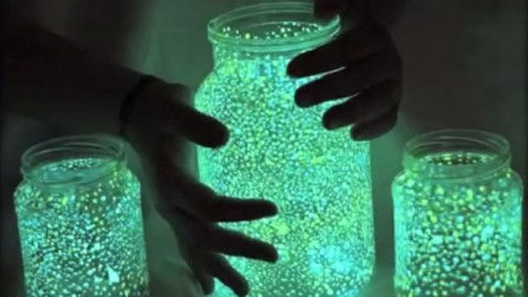 DIY Glow in the Dark Mason Jar