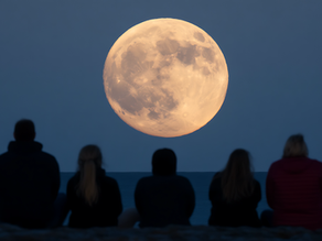 Are we under the spell of the moon?