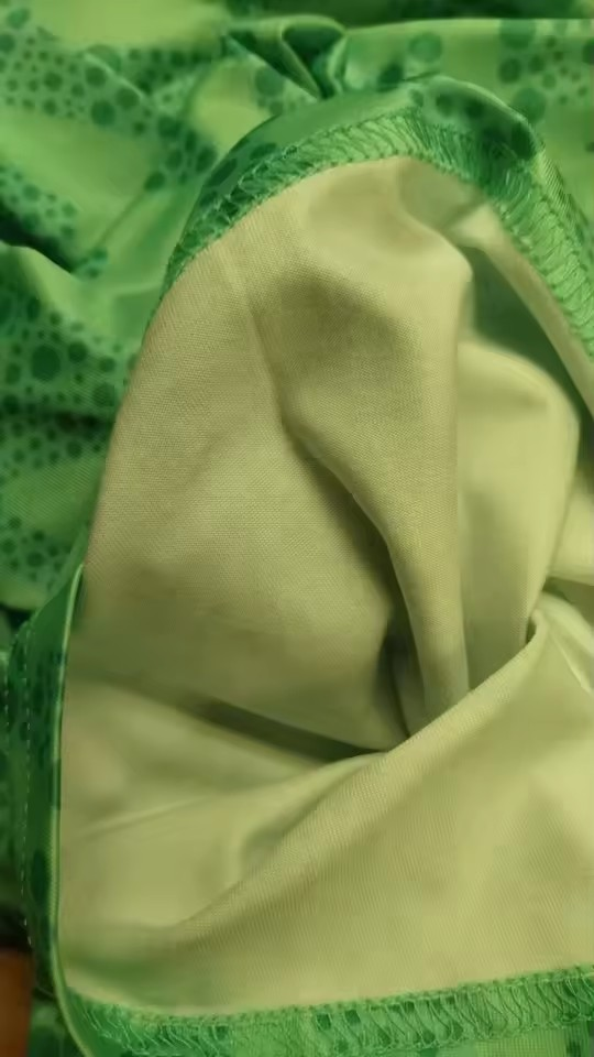 Thumbnail: Mesh 2-piece skirtsuit