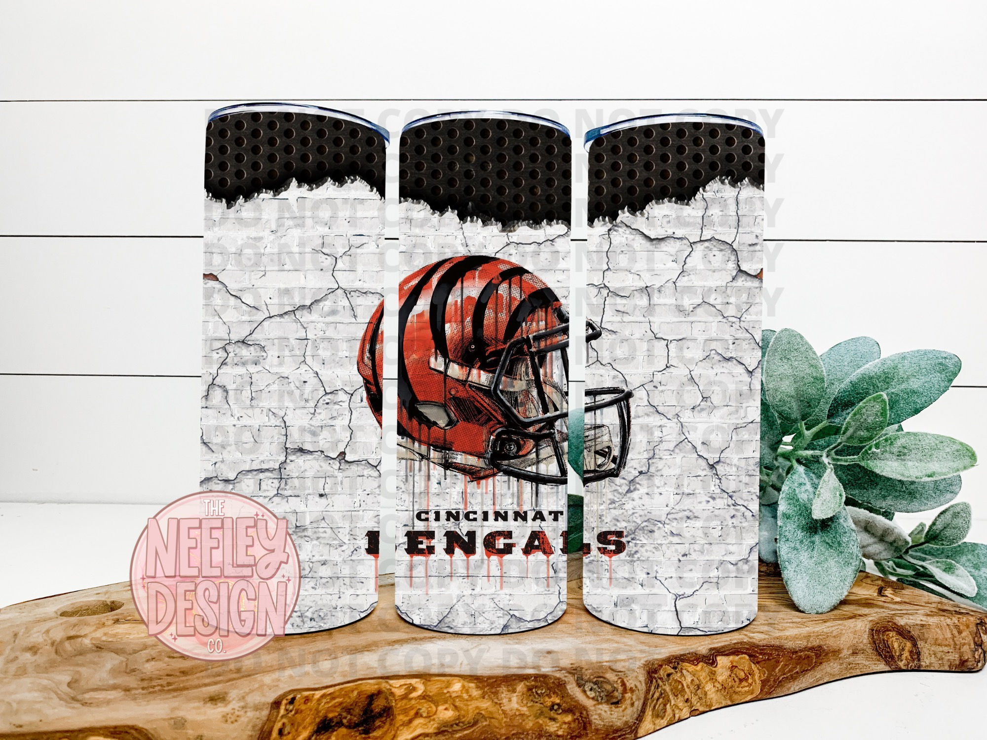 Bengals Distressed Cracked Tumbler 