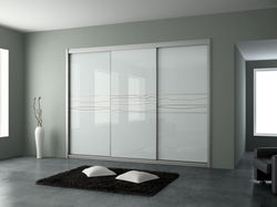 ARMARIO DE PUERTAS CORREDERAS (2)