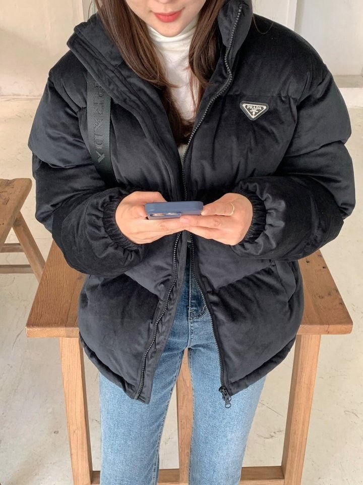 섬네일: 프라다 벨로아 베이직 패딩