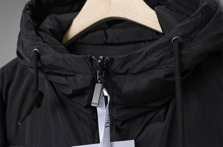 섬네일: 디올 리버서블 롱 푸퍼 재킷
