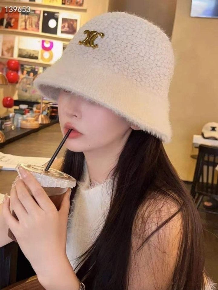 섬네일: 셀린느 버킷햇