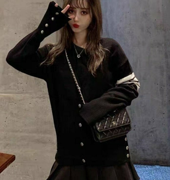 섬네일: 톰브라운X크롬하츠 콜라보 니트 가디건