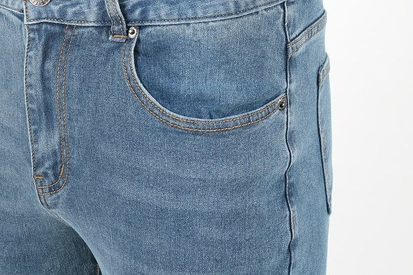 섬네일: 프라다 26SS. 클래식 로고 워싱 연청 슬림진