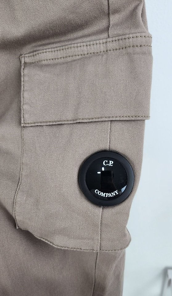 섬네일: CP컴퍼니 렌즈 카고 팬츠 [고급]