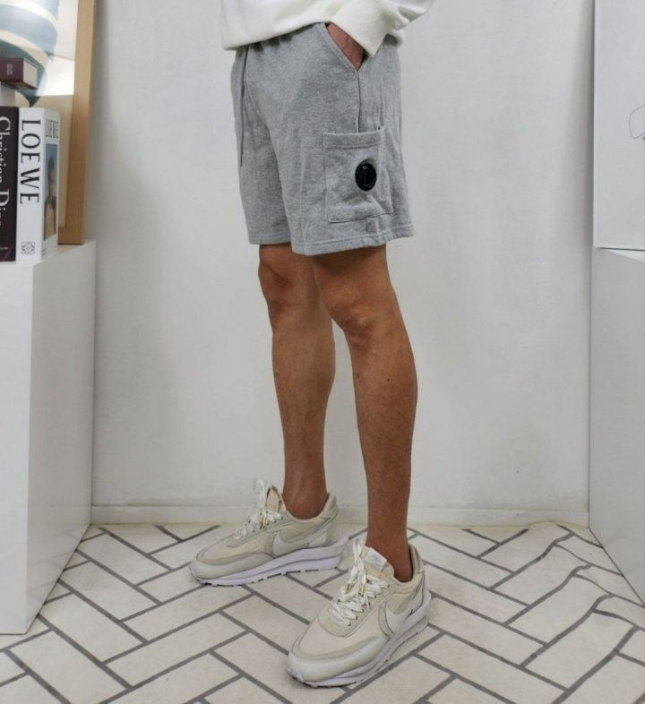 섬네일: CP컴퍼니 하프 팬츠