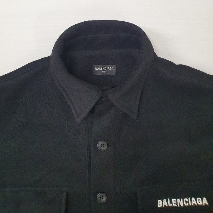 섬네일: 발렌시아가 빅포켓 모직 숏코트