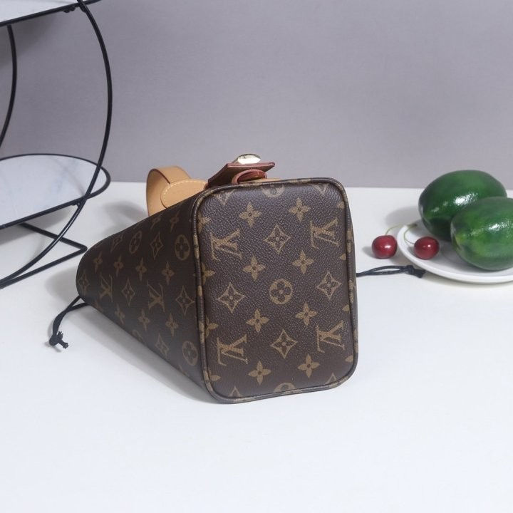 섬네일: 루이비통 올인BB(이너백 포함)