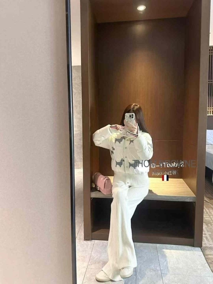 섬네일: 톰브라운 강아지 패턴 니트 패딩 자켓