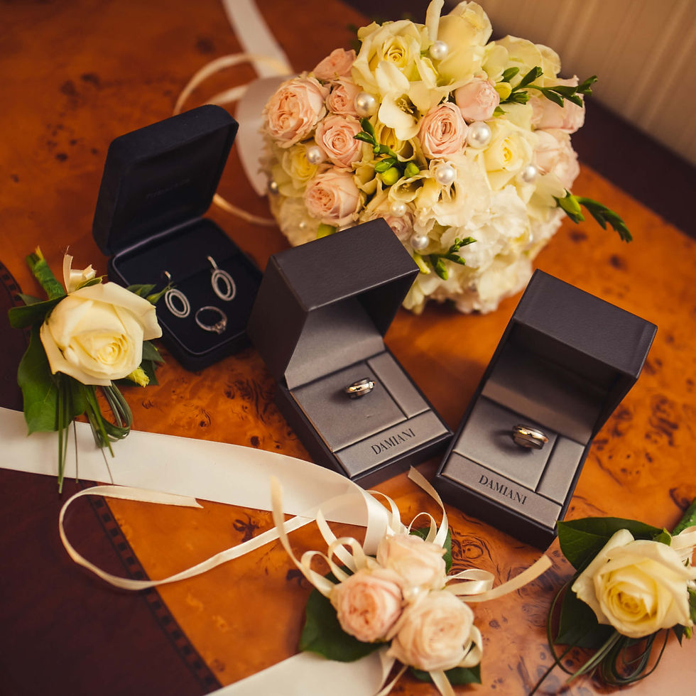 ACCESSORIES (5)