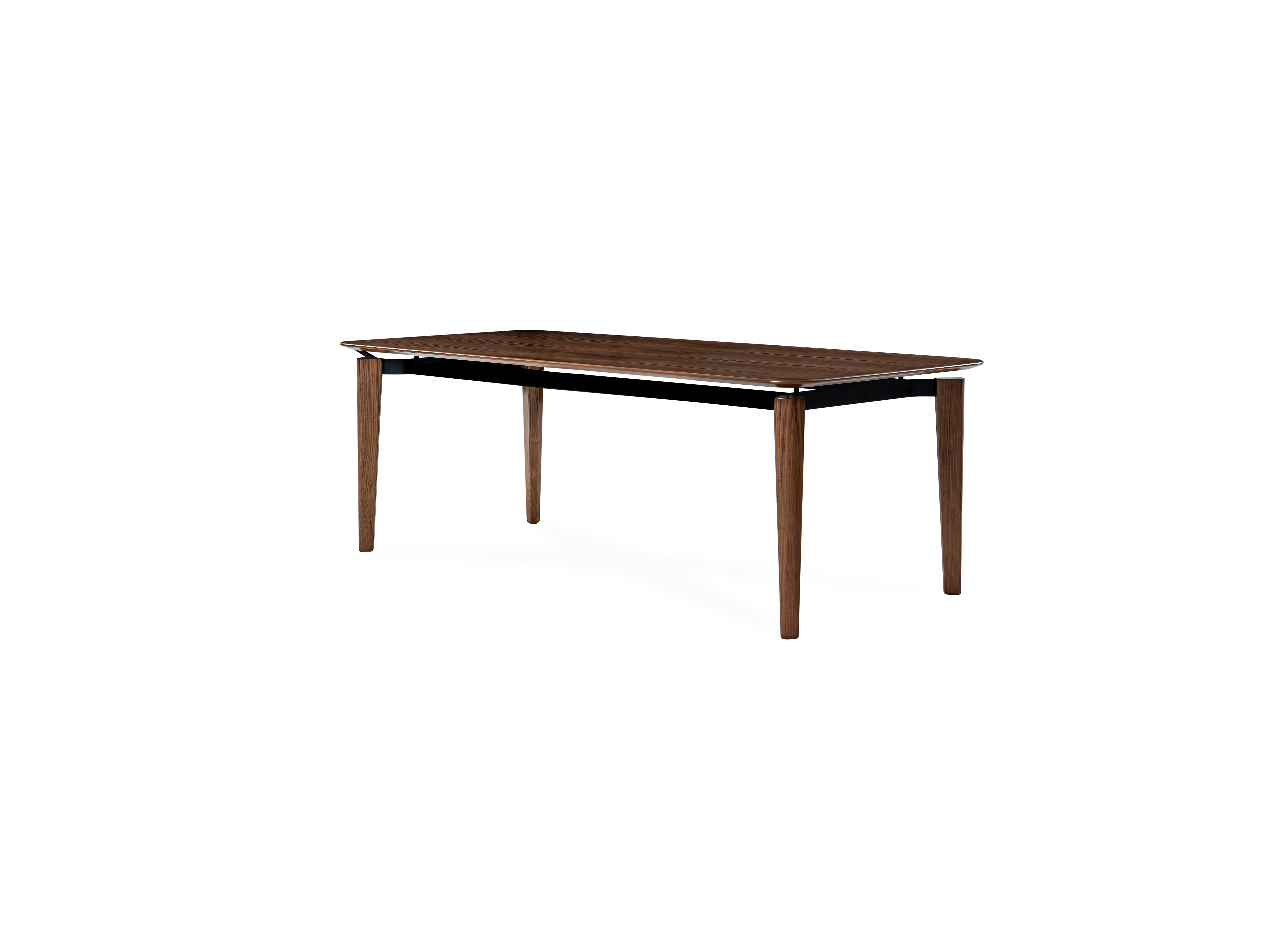 Sahra Dining Table