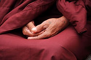 monk-555391_640_compress8.jpg