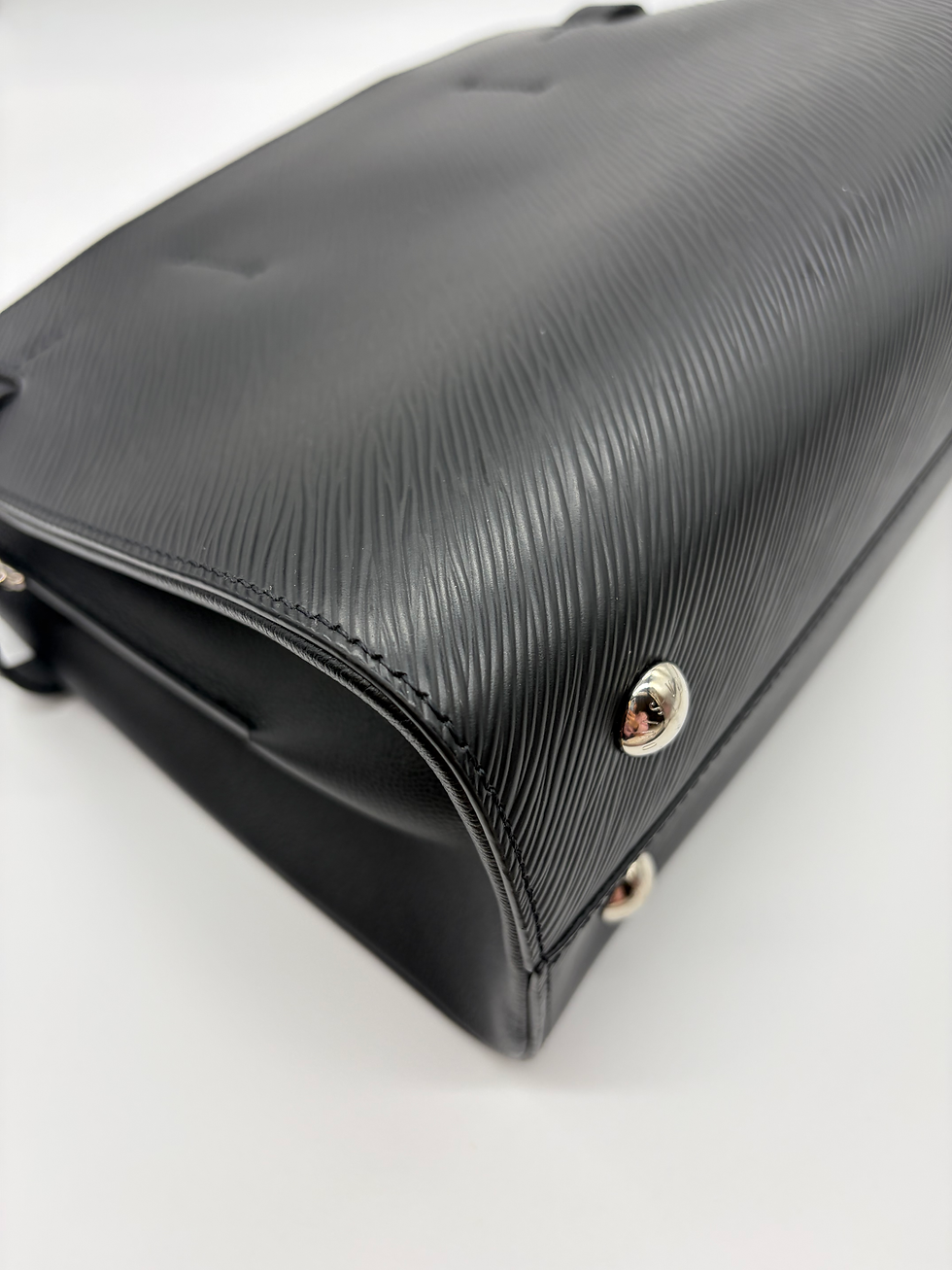 Thumbnail: LOUIS VUITTON TWIST TOTE