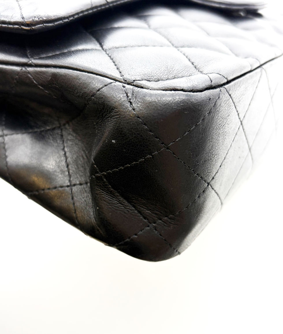 Thumbnail: CHANEL CLASSICA MEDIA