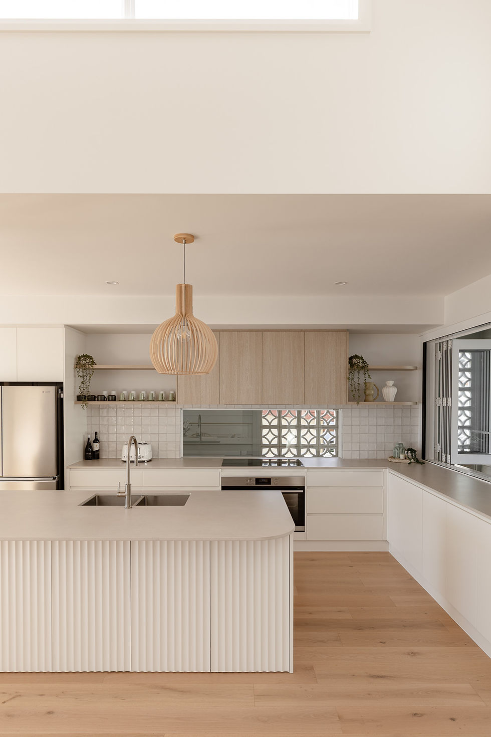 Raw Oak Flooring in 15mm Engineered Timber Flooring Pattern