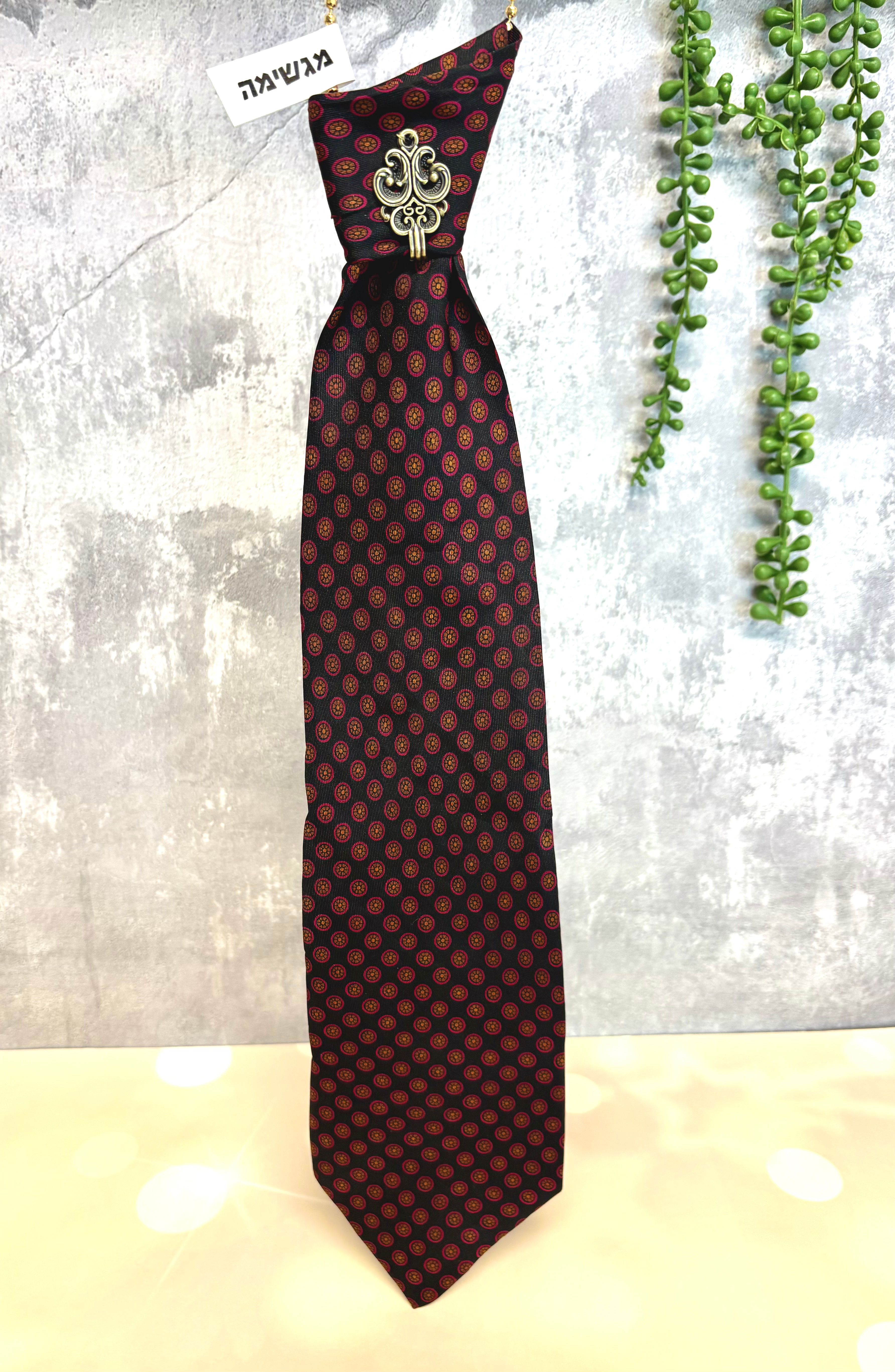 שחור אדום קלאסי