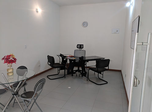 Oficina privada, Zipaquirá.