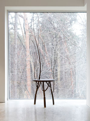 Ghost Garden One-Tiered Table