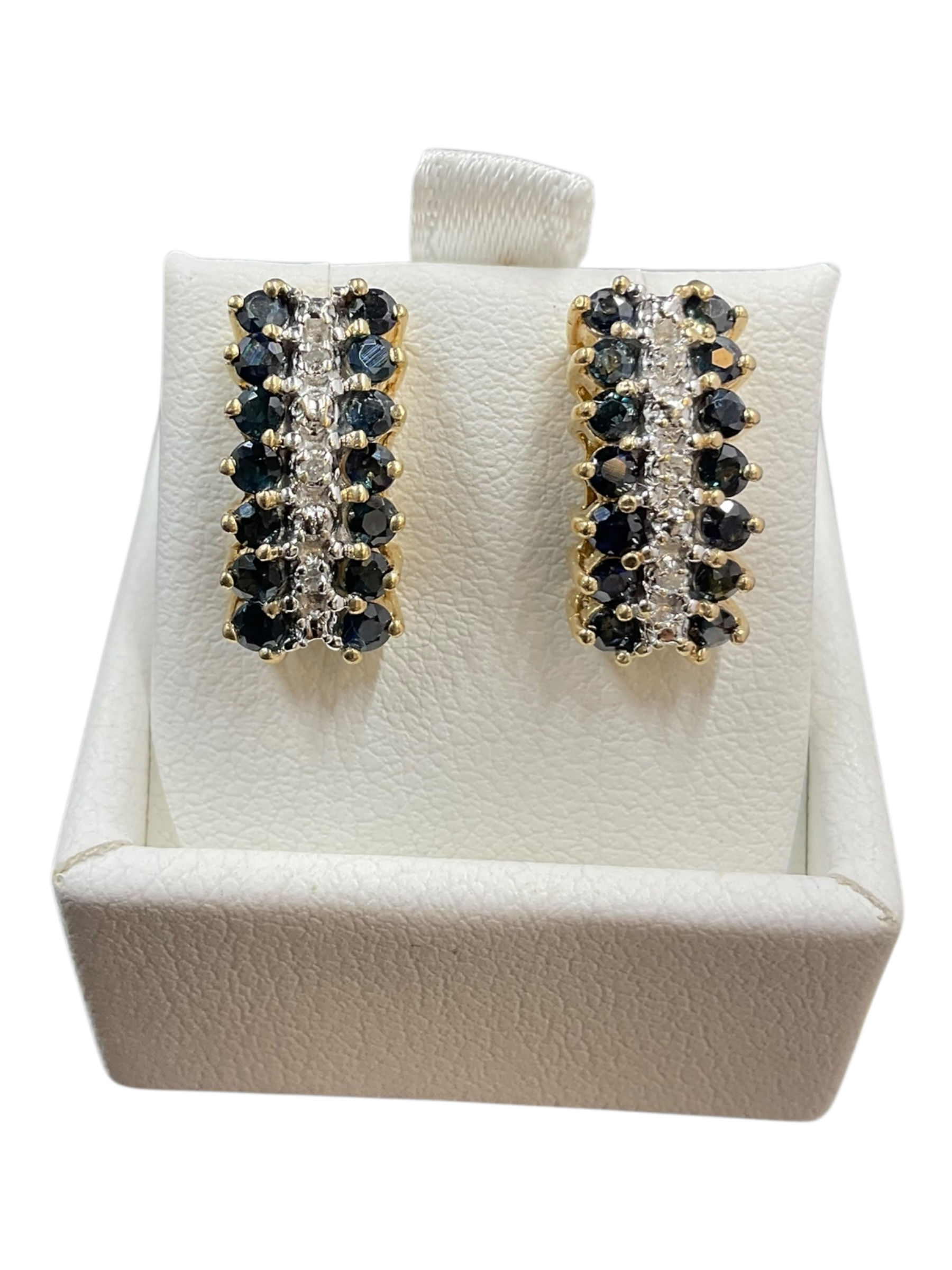Lady's Diamond Sapphire Earrings
