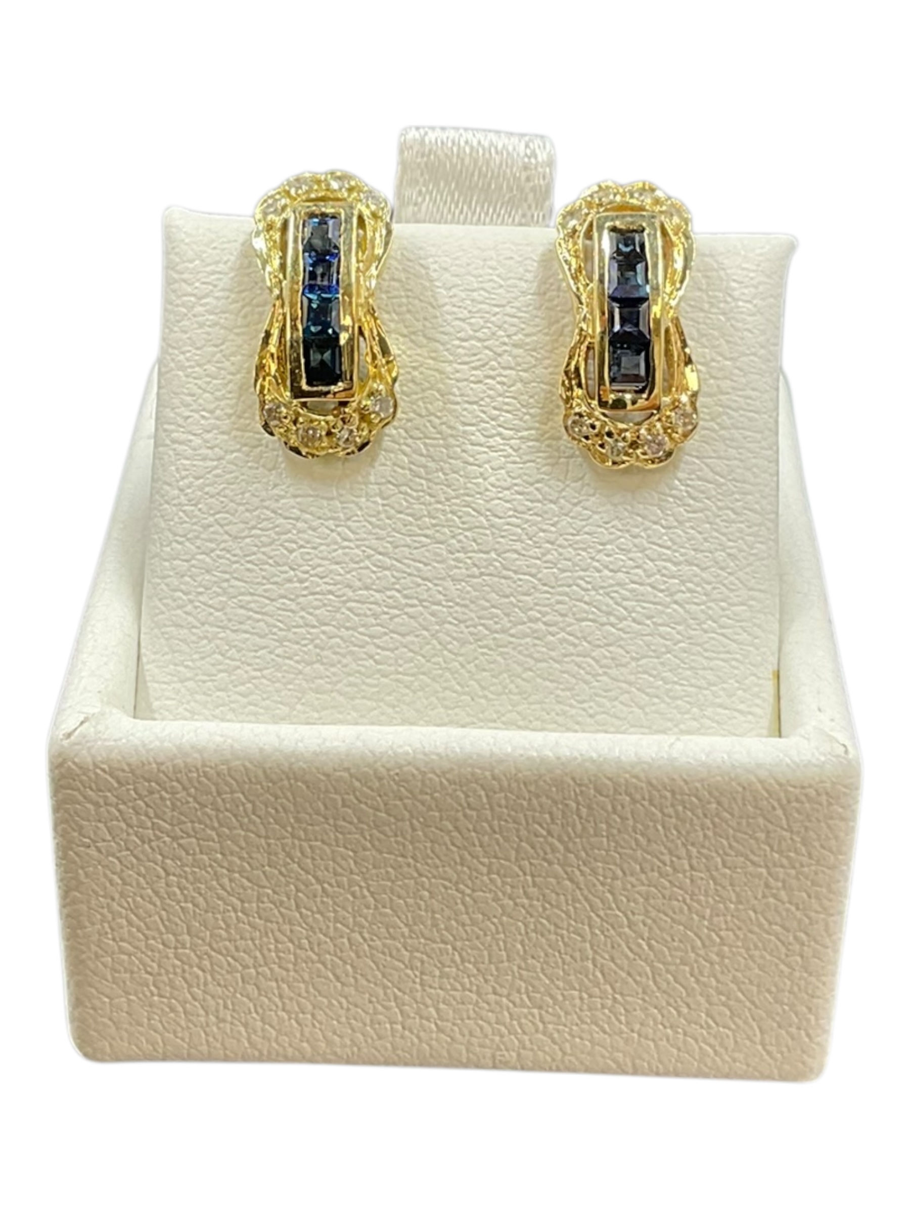 10KYG Sapphire Earrings 1.6DWT