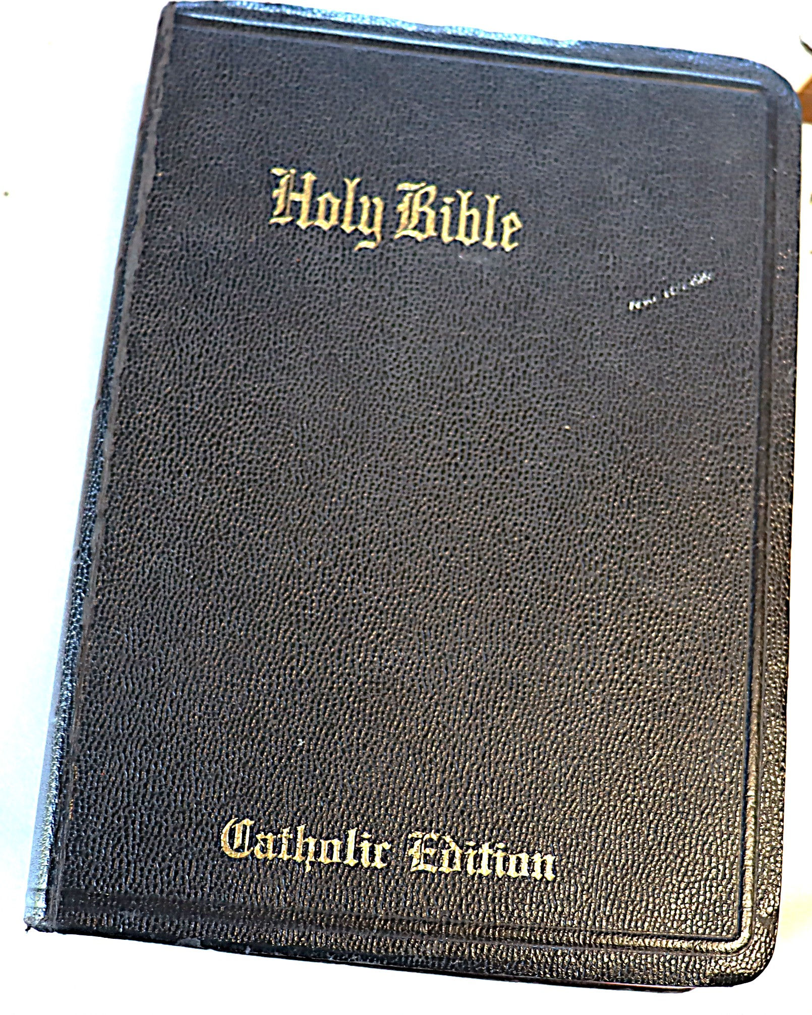 The Holy Bible Catholic Version World Publishing 1954.
