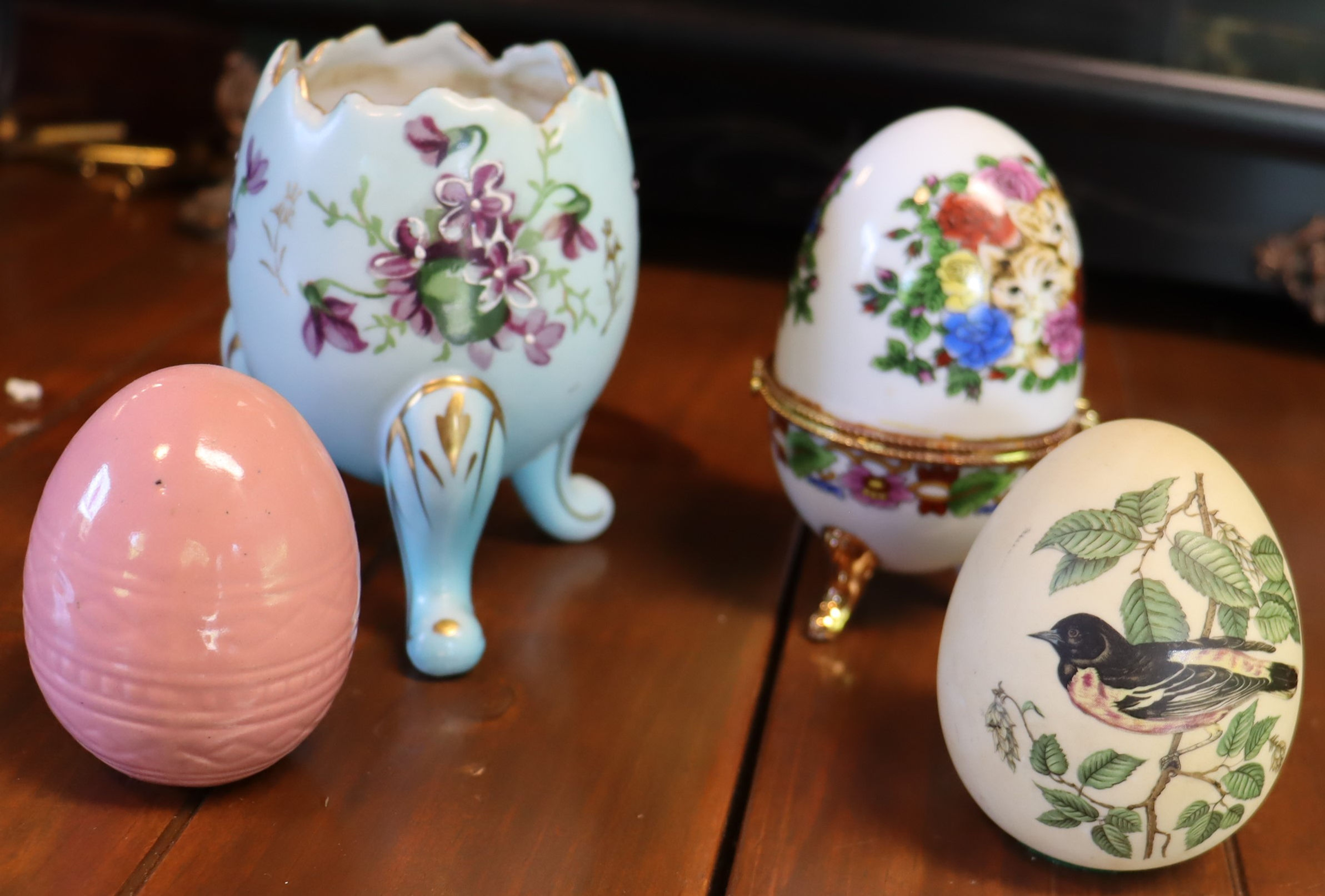 Vintage  4 egg collection