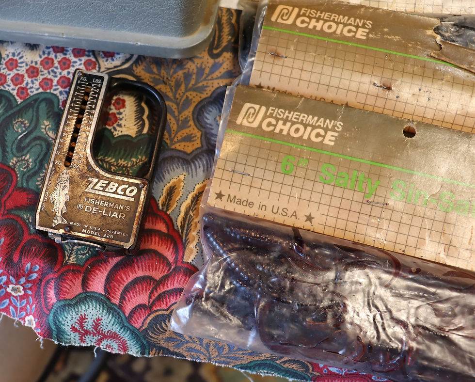 Thumbnail: Vintage Plano over and under fish tackle box plus over 45 lures and plus 100s of