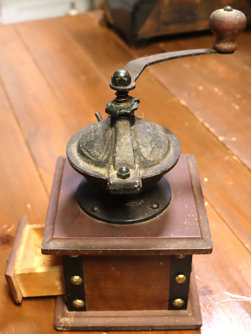 Thumbnail: Working vintage coffee grinder nice vintage condition
