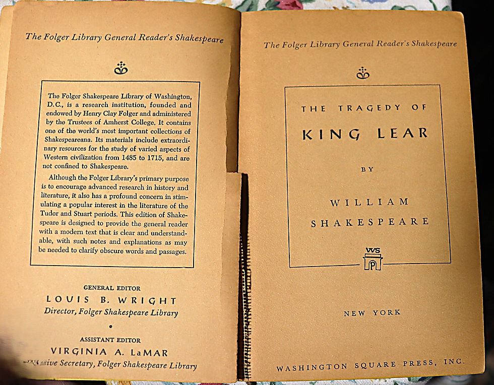 Thumbnail: King Lear  1957 Washington Square Press  Paperback.