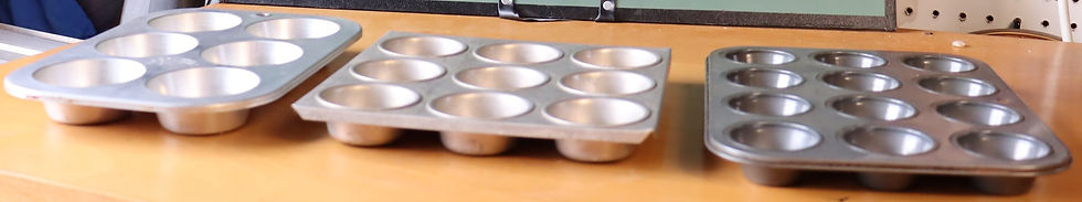 Thumbnail: 3 vintage muffins pans Ekco, Comet , and no name