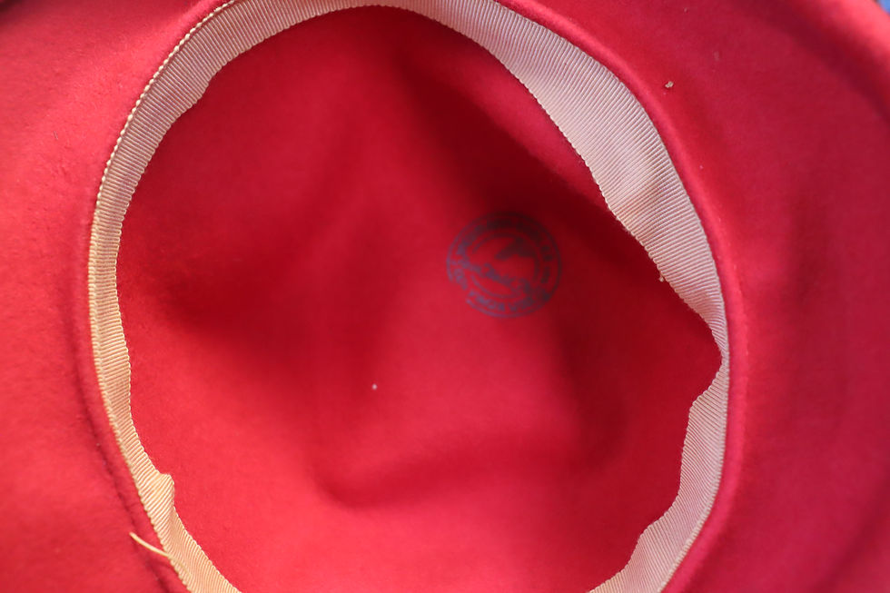 Thumbnail: Vintage Neumann-Endler No 100 made USA  100 percent wool  14