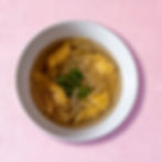 Soupe de raviolis de crevettes et nouilles / Shrimp ravioli and noodles soup