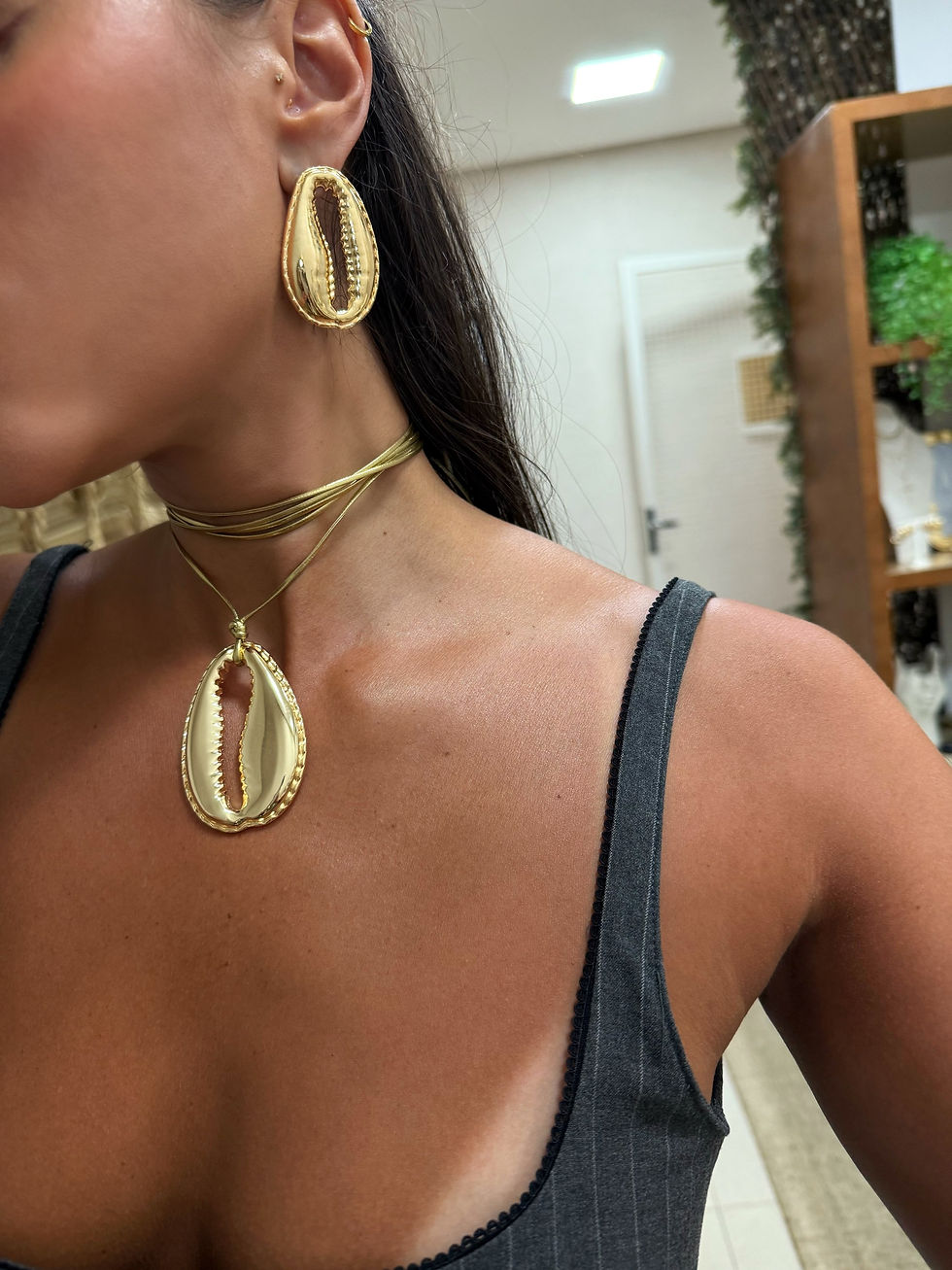 Miniatura: BRINCO MAXI BUZIOS DOURADO
